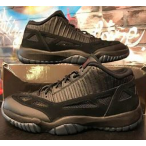 Air Jordan 11 Low IE Retro 'Referee' PE shoes