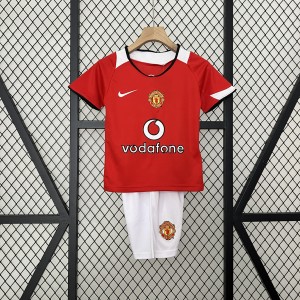 Kids Kit Manchester United 05-06 home