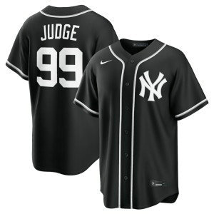 New York Yankees 99 Aaron Judge 2026 Black Out Cool Base Men Jersey