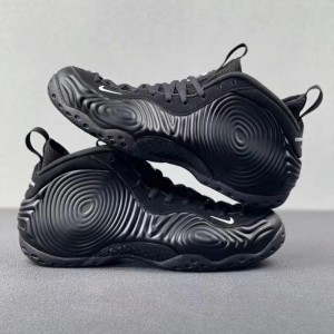 Nike Air Foamposite Black Shoes 3