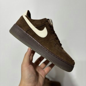Nike Air Force 1 07 Brown Shoes