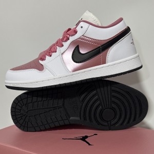 Nike Air Jordan 1 Low SE Shoes