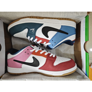 Nike SB Dunk Low Pro QS Parra Shoes