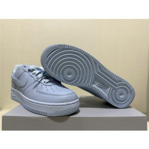 Nike x Travis Scott Air Force 1 '07 Shoes
