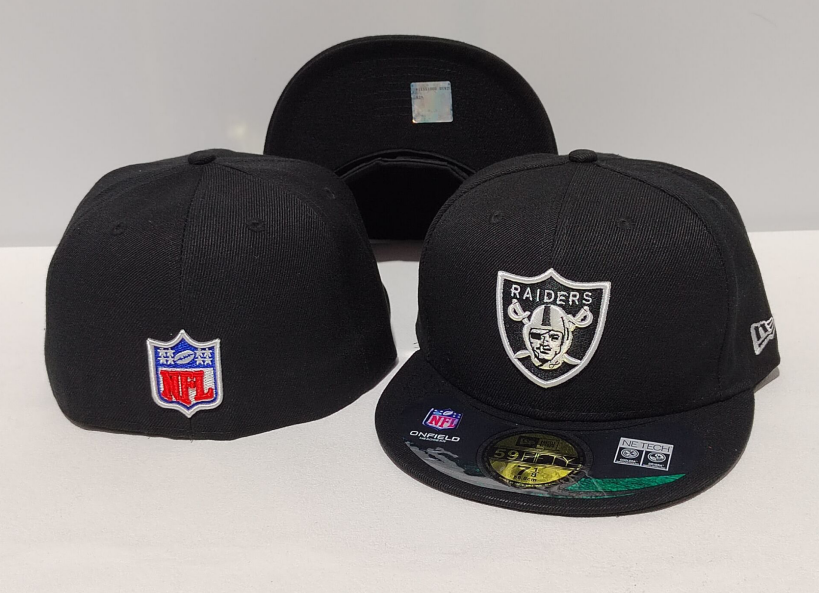 Oakland Raiders fitted 60D