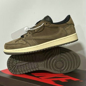 Travis Scott x Nike Air Jordan 1 Low Brown Shoes